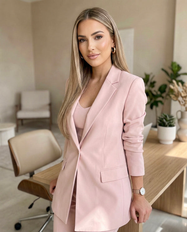Feminine Ceo